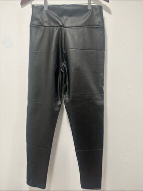 Black Faux Leather Leggings - Classic High-Waist 034